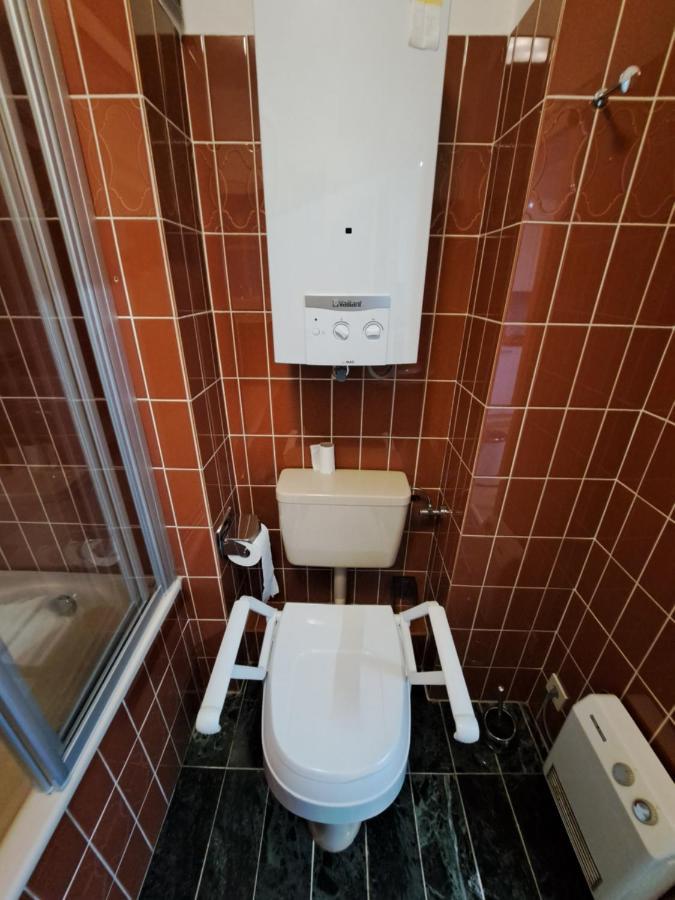 Muttis Apartment Mönchengladbach Eksteriør billede